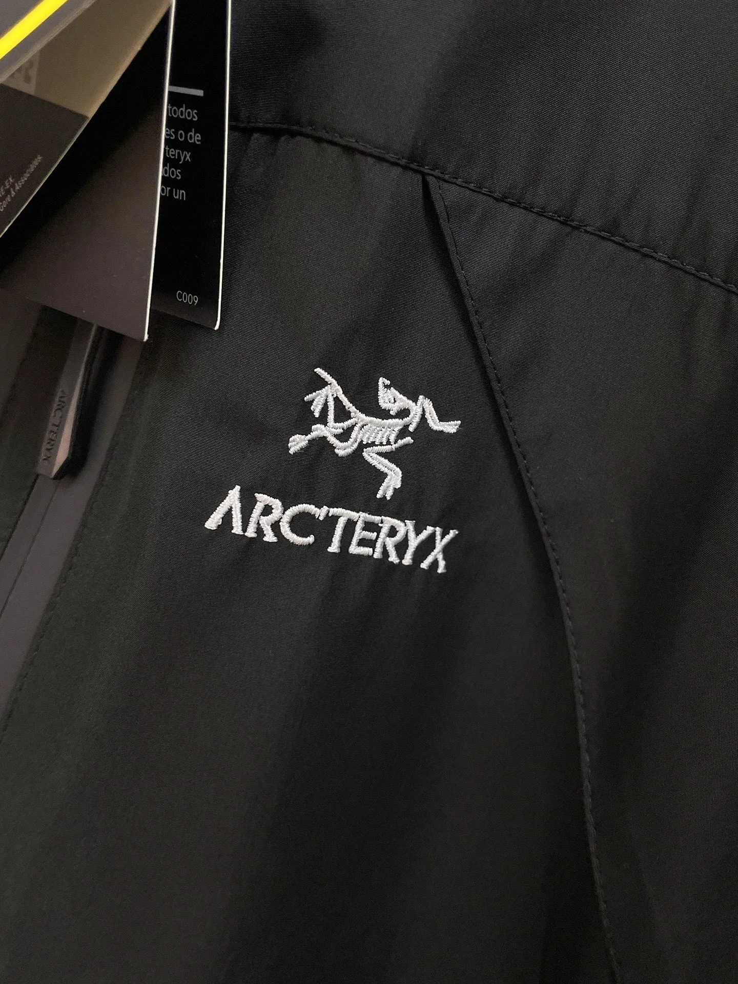 Same Style， ， 2026 New Arrival ， Original Premium Breathable ， ， ， Quality。 ， Sizes：M～3XL，